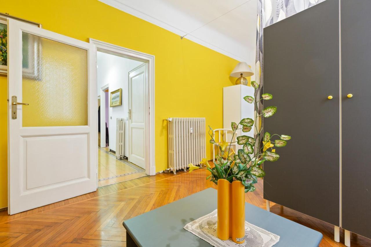 מילאנו Loreto Courtyard Apartment מראה חיצוני תמונה